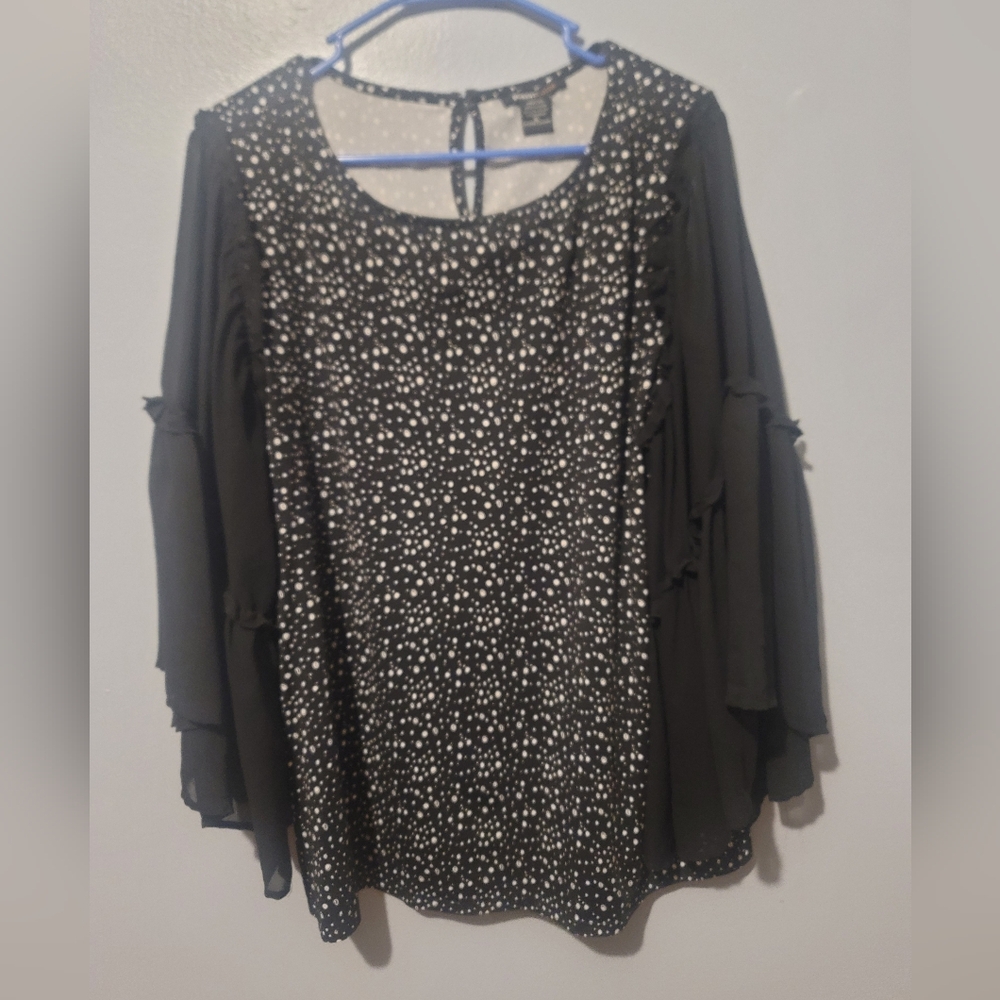 Robert Louis Black and White Women's Blouse